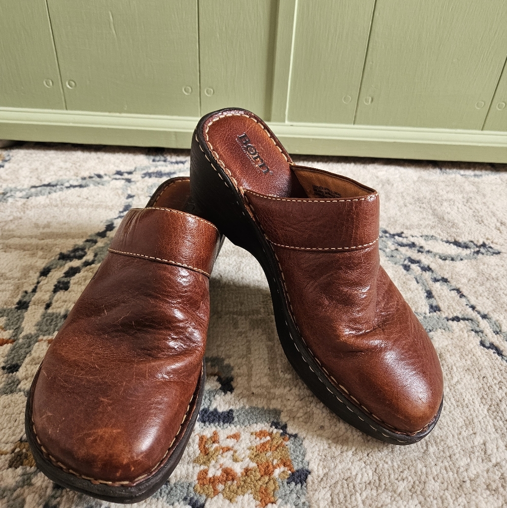 Born Brown Leather Slip-On Loafer Clogs